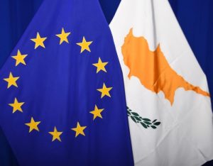 Cyprus-Cypriot-and-EU-flags-web-e1546527451316 - TA NEA - TA NEA