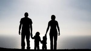 PARENTS - TA NEA - TA NEA