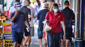 people in masks - TA NEA - TA NEA