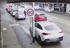 Coburg woman hit by car - TA NEA - TA NEA