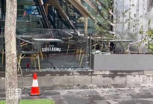 Melbourne attack with molotov bomb - TA NEA - TA NEA