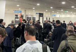 Qantas screening problem Melbourne - TA NEA - TA NEA
