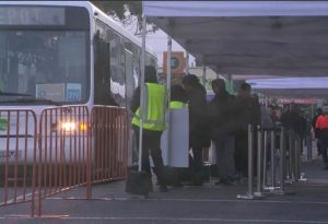Long lines and delays - TA NEA - TA NEA