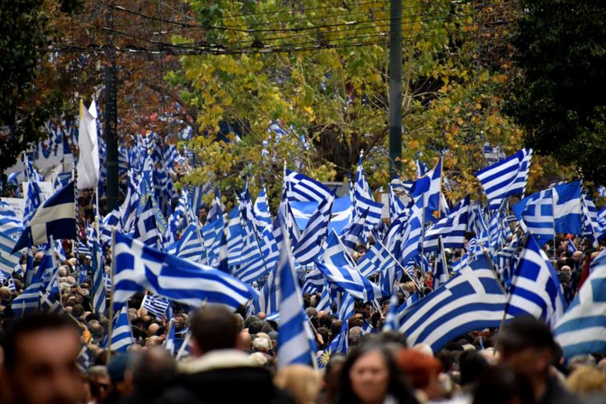 Hellenic diaspora and the perils of disunity and cohesion