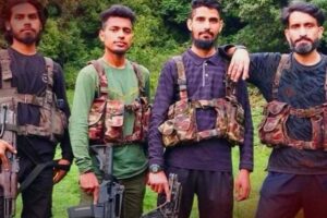 One of the Kashmir shooters was a former paratrooper of the Pakistan Army's Special Services