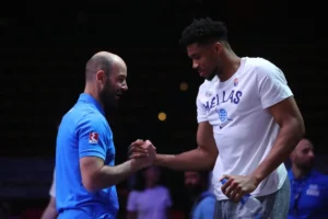 Antetokounmpo