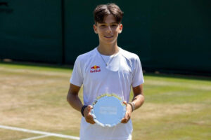 Rafael Pagonis: The 13-year-old Greek “Rafa” who just conquered Eu tennis