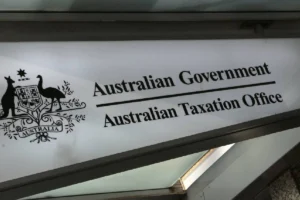 ATO - TA NEA - TA NEA