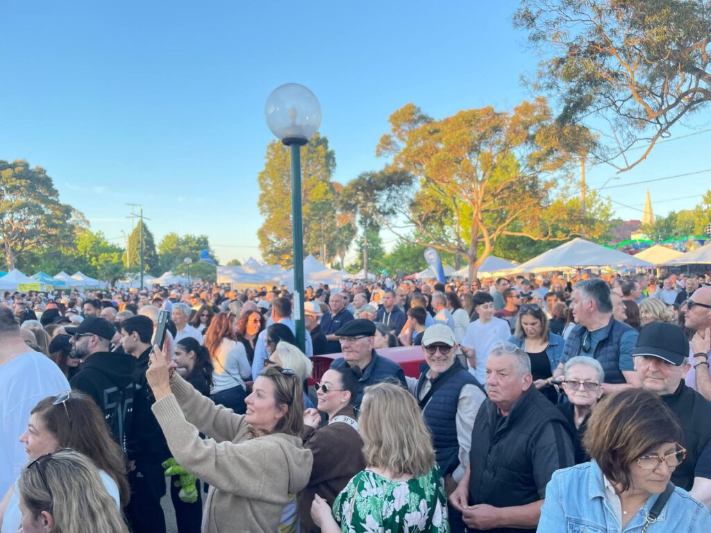 audienceforSaltiOakl_88534 - TA NEA