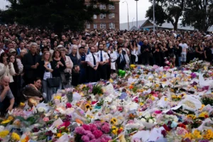 BONDI___ - TA NEA - TA NEA