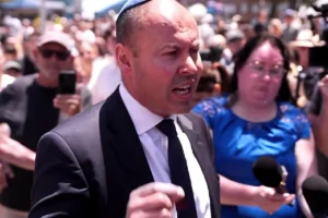 FRYDENBERG - TA NEA - TA NEA