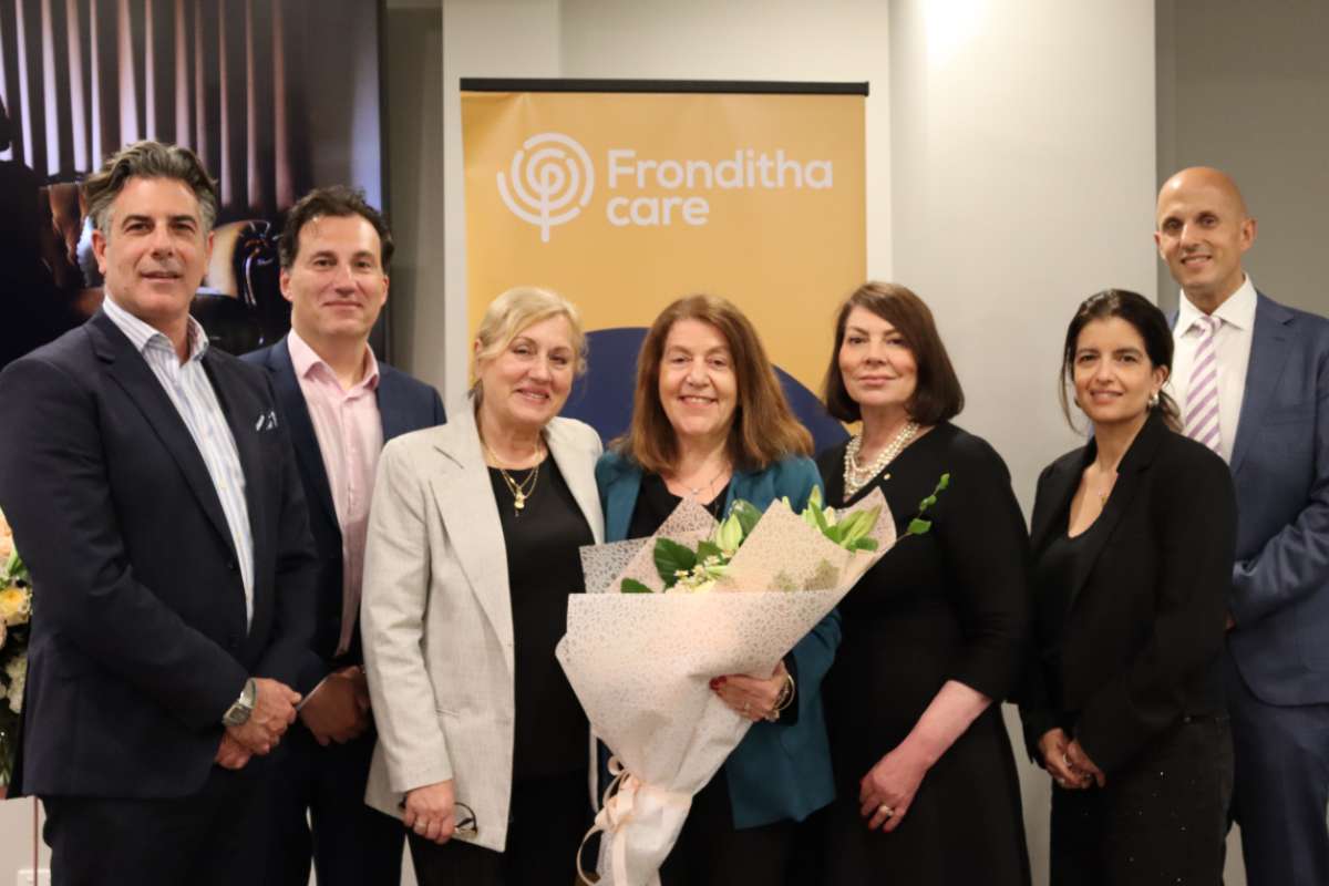 L- R: Kostas Livadaras President Jim Babalis Secretary Helen Kalaboukas Director Anthoula Paraskeva Volunteer Faye Spiteri OAM CEO Tammy Iliou Director Alex Dimou Treasurer - TA NEA