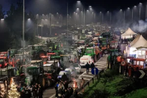 agrotes - TA NEA - TA NEA