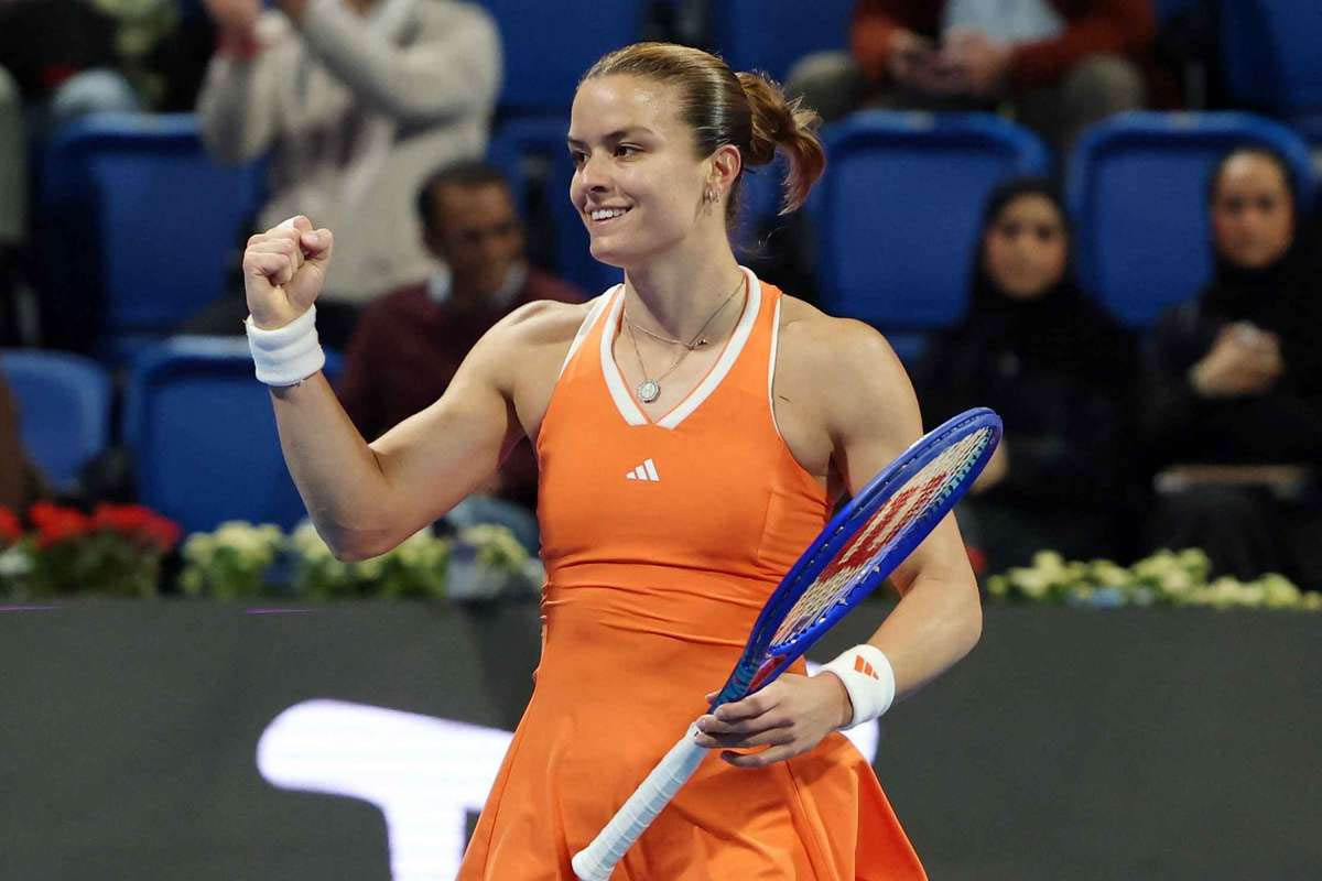 Maria Sakkari stuns Iga Świątek in Doha copy