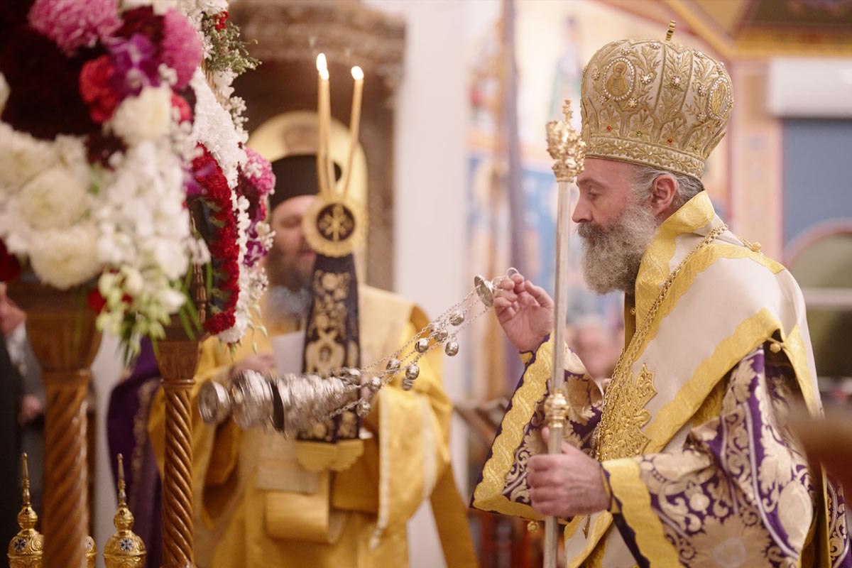 Holy Light illuminates Melbourne as Greek communities mark Orthodox Easter across Australia